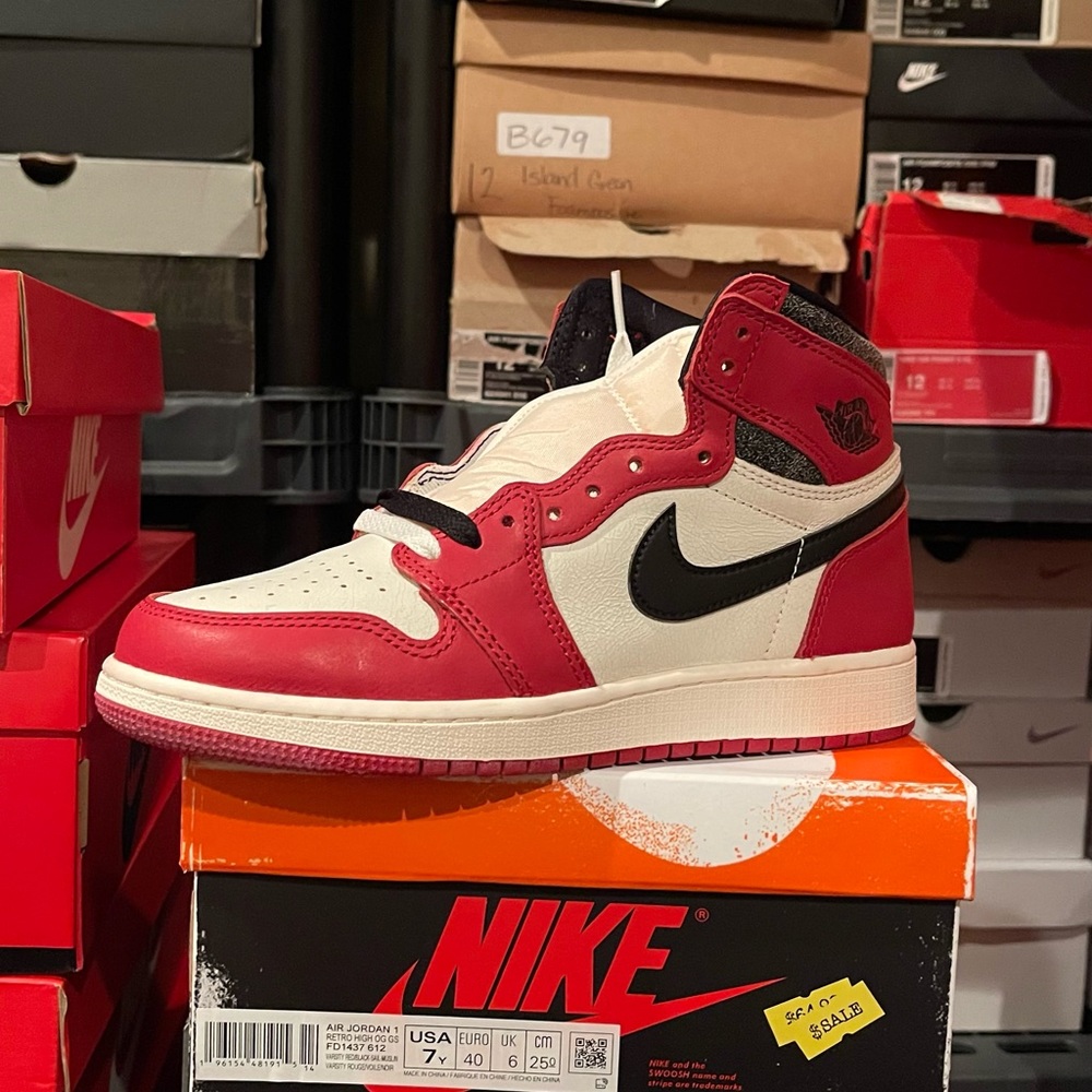 Air Jordan 1 “Lost and Found” size 7y and 6.5y